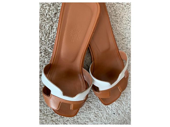 Hermès Mulas Oran Hermes Marrom Branco - vista 3