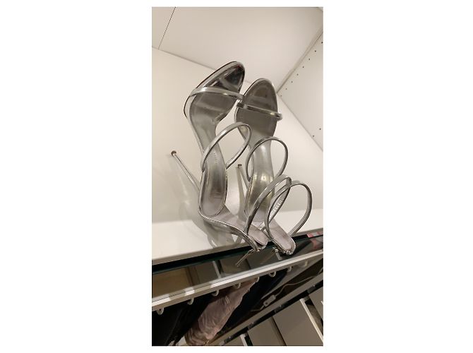 Décolleté Giuseppe Zanotti in vernice argento - vista 3