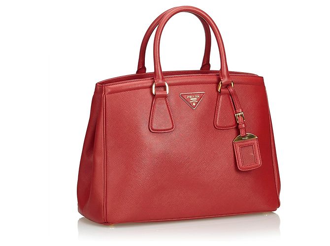 Prada Red Saffiano Vernice Parabole Handbag - vista 2