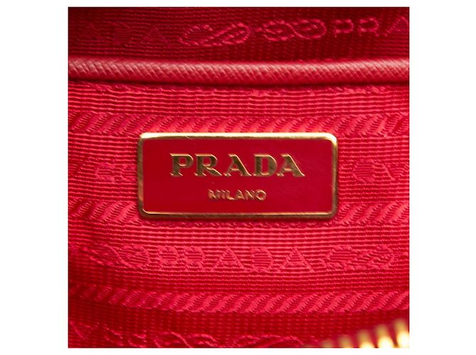 Prada Red Saffiano Vernice Parabole Handbag - vista 6