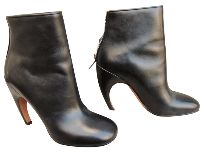 Givenchy-Flaschen zur Kommode Schwarz - Ansicht 2