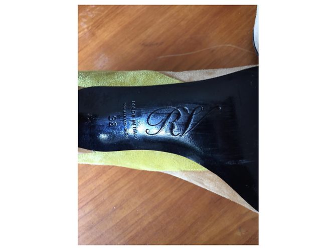 Roger Vivier Absatzschuhe aus Hirschleder Gelb Sand Senf - Ansicht 3