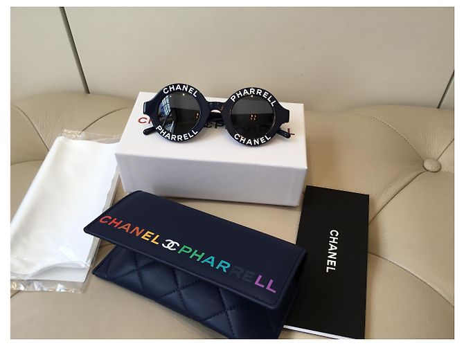 Occhiali da sole unisex CHANEL x PHARRELL Blu navy - vista 2