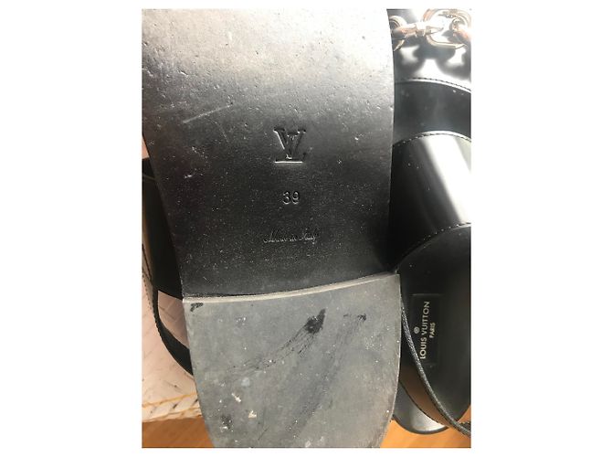 Louis Vuitton samurai Negro - vista 6