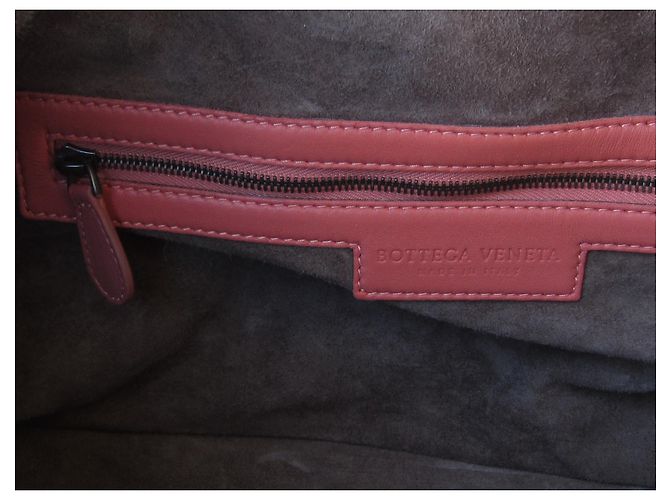 Borsa Bottega Veneta Montaigne in pelle di agnello rosa - vista 8