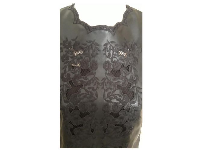 Vestido negro Zara efecto cuero con bordado XS - vista 3
