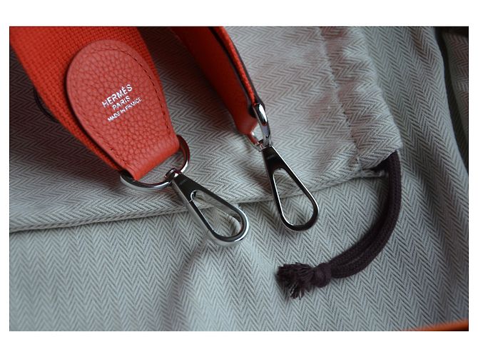 Borsa Hermès Evelyne III 29 Toro Maurice Capucine Rosso Arancione Corallo - vista 12