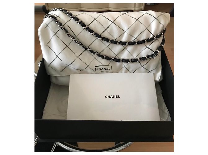 Timeless Chanel Jumbo senza tempo Nero - vista 3
