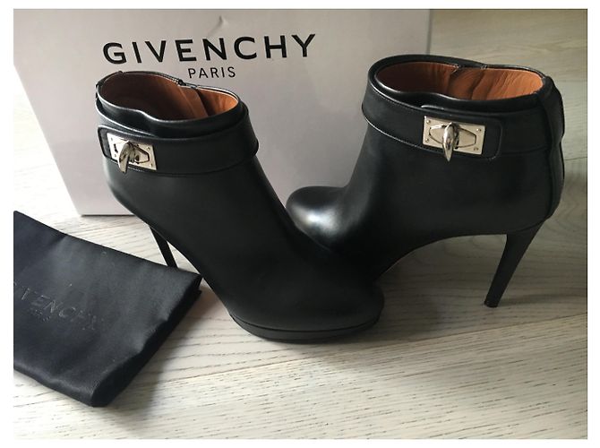 Botines Givenchy Shark de piel negra 35 Negro - vista 2