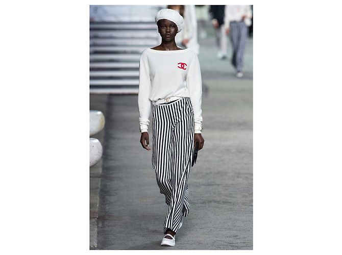 Chanel la pausa Crudo - vista 5