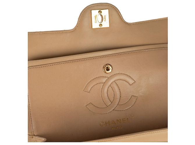 Timeless Excelente Chanel 23 cordeiro acolchoado bege em muito bom estado! - vista 4