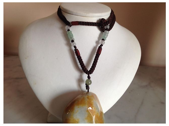 Autre Marque Ciondolo Buddha in giada verde chiaro con collana - vista 4