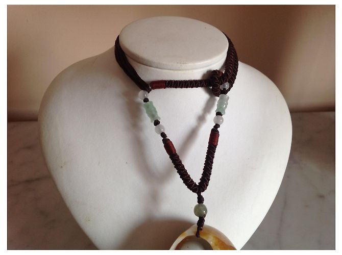 Autre Marque Ciondolo Buddha in giada verde chiaro con collana - vista 6
