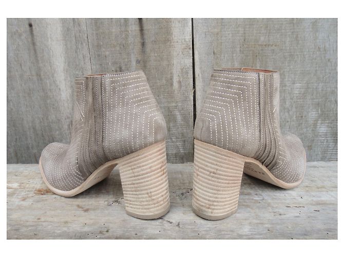 Bottines Sartore beige en daim - vue 5