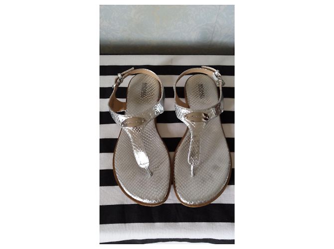 Michael Kors Flip Flops Sandalen - Ansicht 2
