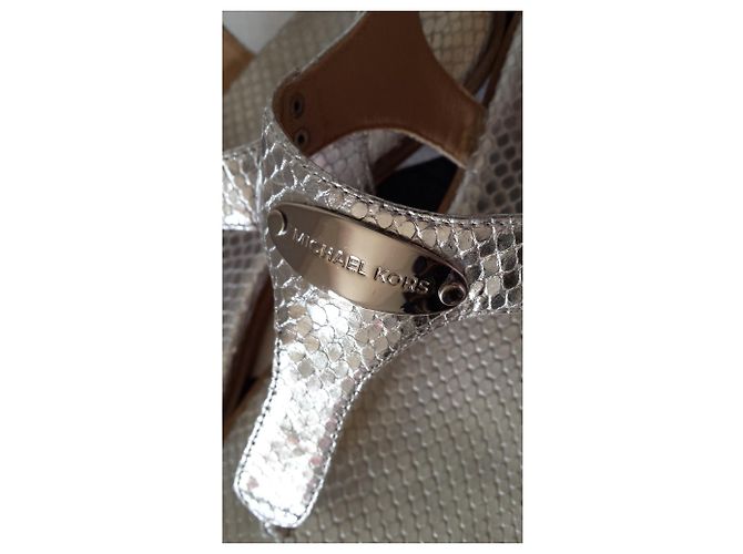 Michael Kors Flip Flops Sandalen - Ansicht 4