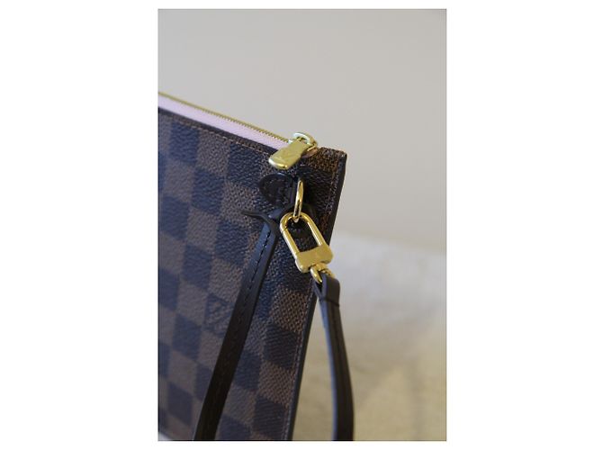 Louis Vuitton Neverfull MM Pouch Pink Lining Castaño - vista 5