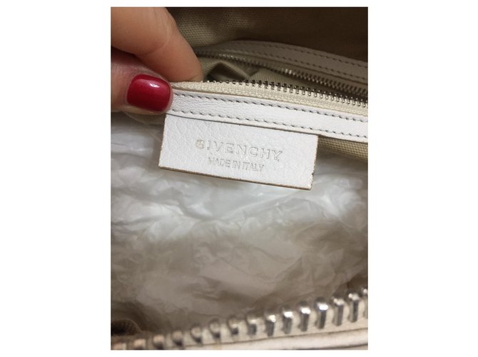 Antigona Givenchy blanco - vista 10