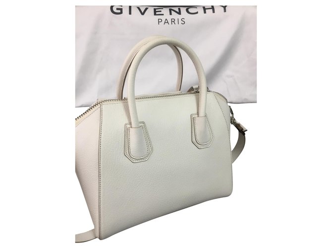 Antigona Givenchy blanco - vista 2