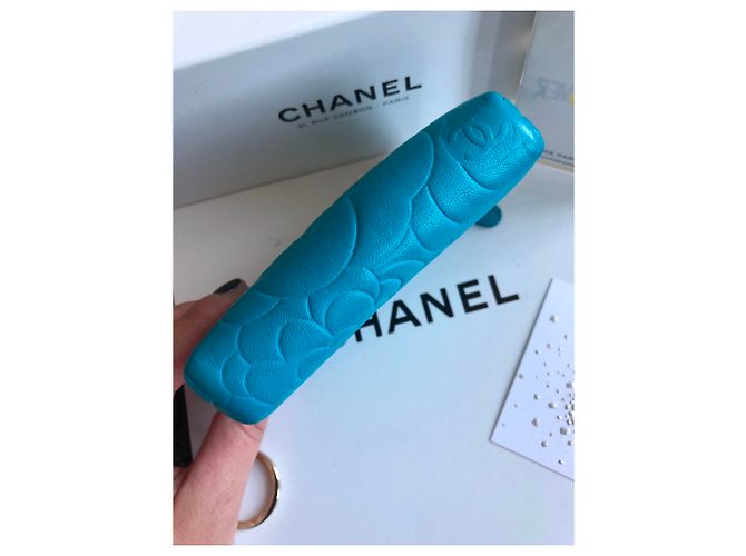 Chanel Kameliengeldbeutel Blau - Ansicht 8