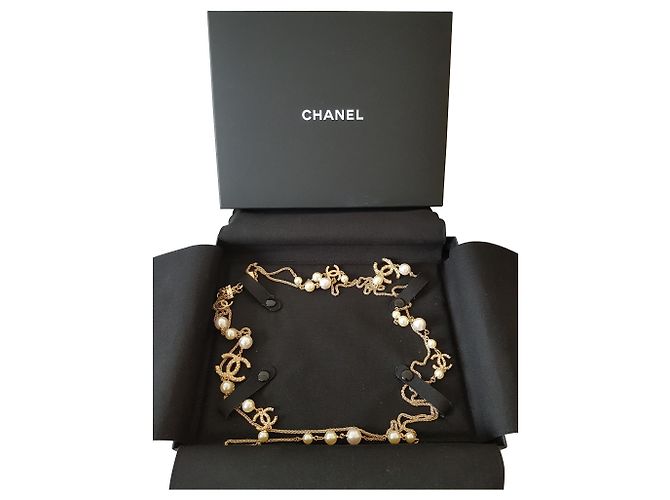 Collar de Chanel Dorado - vista 2