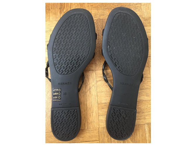 Sandals Hermès Black Plastic ref.123168 - Joli Closet