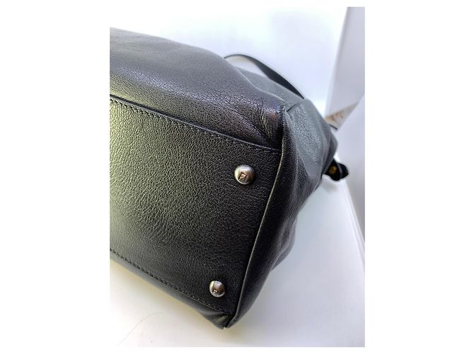 Modello grande Fendi Peekaboo Nero - vista 15