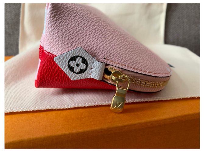 Louis Vuitton Riesiger Sommer der kosmetischen Beutelkapsel-Sammlung 2019 Pink Rot - Ansicht 6