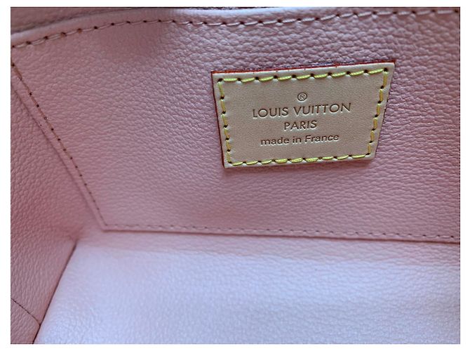 Louis Vuitton Riesiger Sommer der kosmetischen Beutelkapsel-Sammlung 2019 Pink Rot - Ansicht 8