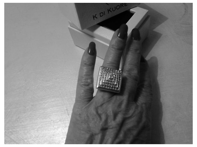 Autre Marque White gold pyramid ring with diamonds Silvery - view 4