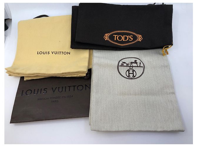Louis Vuitton 3 DUSTBAGS HERMES TOD'S VUITTON Nero Arancione Giallo - vista 4