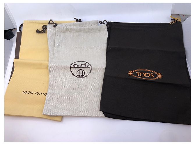 Louis Vuitton 3 DUSTBAGS HERMES TOD'S VUITTON Nero Arancione Giallo - vista 2