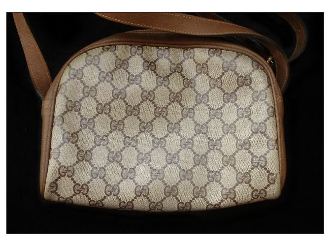 Gucci monogram Ophidia web stripe crossbody bag - view 3