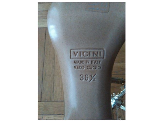 VICINI-SANDALEN MIT EMBELLISHMENTS Golden - Ansicht 6