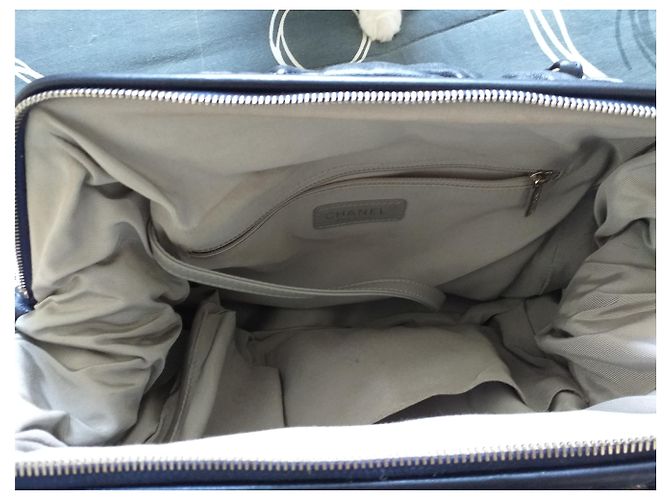Chanel bowling Blue - view 5