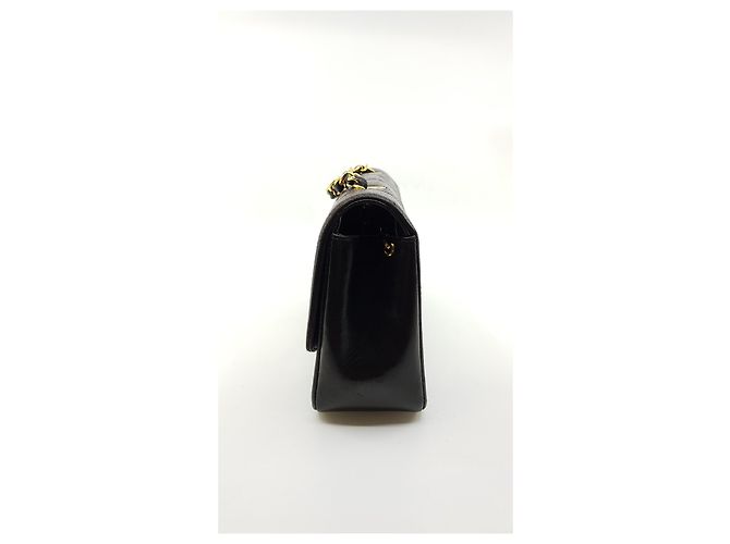 Chanel Diana Negro - vista 4