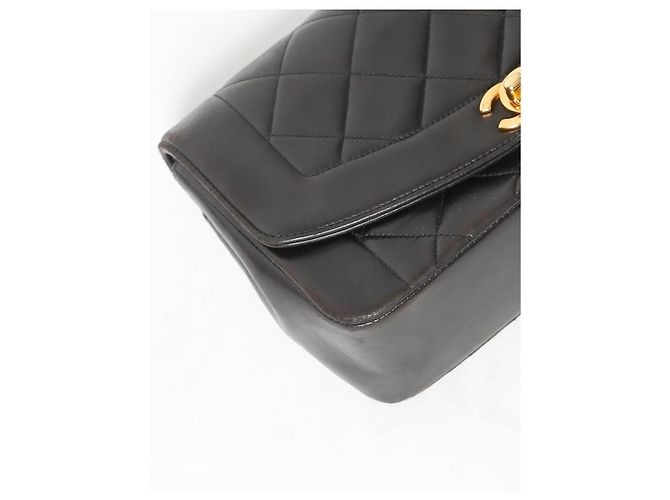 Chanel Diana Negro - vista 9