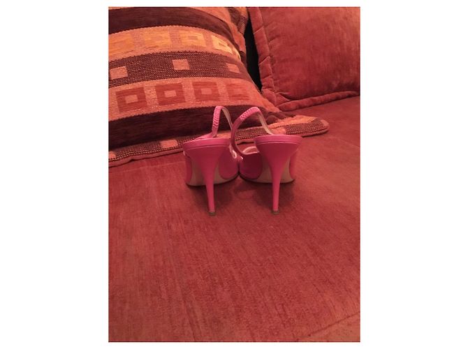 Décolleté Casadei in pelle rosa - vista 2