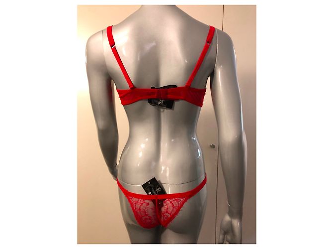 Autre Marque Set RC Rescentini in pizzo rosso Top e Tanga - vista 5