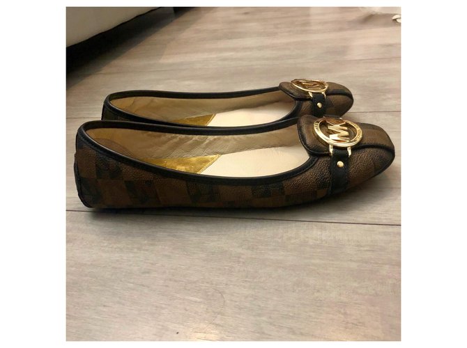 Michael Kors Bailarinas Castaño - vista 3