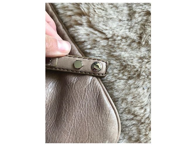Marc by Marc Jacobs Grande pochette sulla patta Taupe - vista 5