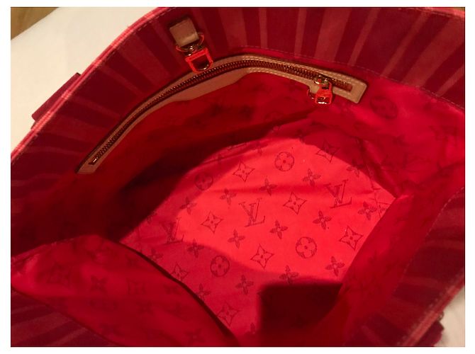 Louis Vuitton Multicolored Fabric Handbag Multiple colors - view 6