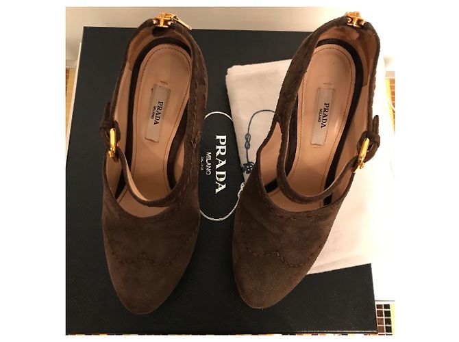 Décolleté Prada in scamosciato taupe - vista 5