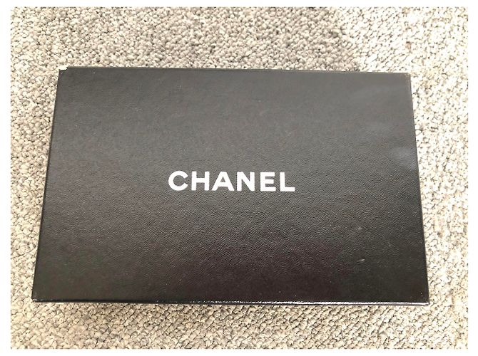 Chanel 2.55 Brieftasche aus gestepptem Leder grau - Ansicht 4