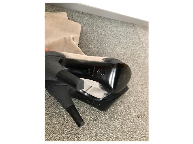 Chanel Suede Boots Eggshell Gray Gradient - view 6