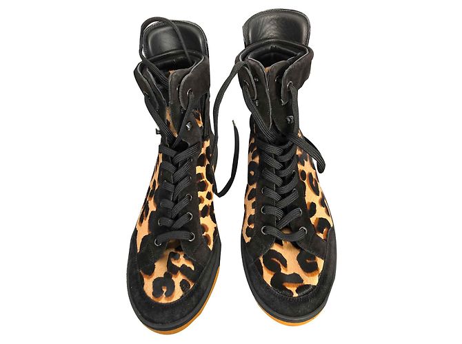 Sneakers Louis Vuitton Leopardate in Pelle e Lana Stampa leopardo - vista 2