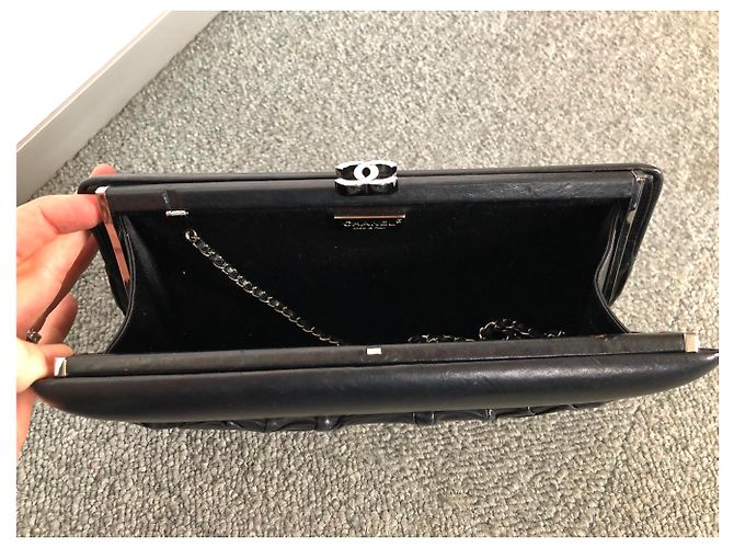 Chanel Handtasche aus schwarzem Lammleder - Ansicht 6