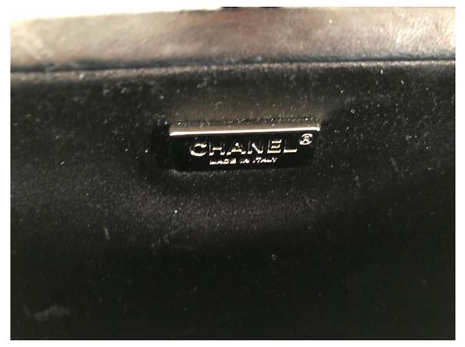 Chanel Handtasche aus schwarzem Lammleder - Ansicht 7