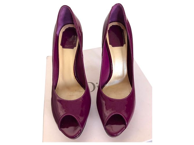 Décolleté Pump Dior in vernice prugna - vista 2