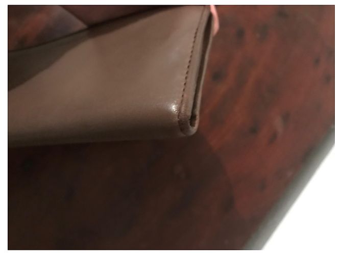 Lancel Portfolio aus Glattleder Taupe - Ansicht 7